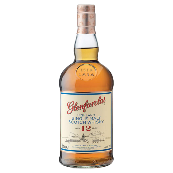 Glen Farclas 12 Year Old Highland Whisky 1L &ndash; Een Meesterwerk uit de Schotse Hooglanden De Glen Farclas 12 Year Old Highland Whisky is een ware klassieker uit de beroemde regio van de Schotse Hooglanden. Deze premium single malt whisky biedt een perfecte balans tussen de rijkdom van de Schotse traditie en de complexiteit die je van een goed gerijpte whisky mag verwachten. Met een rijping van 12 jaar in zorgvuldig geselecteerde sherryvaten, biedt de Glen Farclas 12 jaar een rijke, volle smaak die zowel beginners als whisky-experts zal bekoren. De 1L fles biedt bovendien een extra waarde voor degenen die deze uitzonderlijke whisky willen ontdekken. Over de Glen Farclas 12 Year Old De Glen Farclas 12 Year Old is een eerbetoon aan de lange geschiedenis van de Glen Farclas distilleerderij, die sinds 1836 in de Schotse Hooglanden is gevestigd. Deze whisky is 12 jaar gerijpt in een combinatie van Oloroso-sherryvaten, wat resulteert in een zachte, volle smaak die typisch is voor de Glen Farclas-stijl. Dankzij de rijping in sherryvaten heeft deze whisky een prachtige, natuurlijke zoetheid die wordt aangevuld door hints van fruit, kruiden en een vleugje eikenhout. Smaaknotities van de Glen Farclas 12 Year Old Aroma: Rijke, fruitige tonen van gedroogde vruchten, zoals rozijnen en pruimen, gecombineerd met een lichte kruidigheid en een vleugje vanille. Smaak: Vol en rond, met smaken van zoete honing, gedroogd fruit, specerijen en een subtiele hint van noten en eikenhout. Afdronk: Lange en soepele afdronk met een mooie balans van zoetheid en kruidigheid, die kenmerkend is voor deze whisky. De Glen Farclas Distillery &ndash; Familiebedrijf met Ervaring De Glen Farclas Distillery is een van de weinige Schotse distilleerderijen die nog steeds volledig in familiebezit is. Sinds de oprichting in 1836 heeft de distilleerderij een reputatie opgebouwd voor het produceren van whisky's van uitzonderlijke kwaliteit. De familie Grant, de huidige eigenaren, heeft de distilleerderij met toewijding geleid en blijft trouw aan traditionele productiemethoden die de rijke geschiedenis van Glen Farclas weerspiegelen. Waarom kiezen voor de Glen Farclas 12 Year Old 1L? Rijk smaakprofiel: De 12-jarige rijping in sherryvaten zorgt voor een volle, fruitige en kruidige whisky. Premium kwaliteit: Glen Farclas staat bekend om zijn ambacht en consistente hoge kwaliteit. Perfect voor iedere gelegenheid: Of het nu een speciale gelegenheid is of een ontspannen moment, deze whisky past bij elke setting. 1L fles: Een grotere fles die ideaal is voor diegenen die deze premium whisky regelmatig willen genieten of als een waardevol cadeau willen geven. Geschikt voor zowel beginnende als ervaren whiskydrinkers: De zachte en toegankelijke smaak maakt het een geweldige keuze voor iedereen die van Schotse whisky houdt. Waarom kiezen voor Glen Farclas 12 Year Old? De Glen Farclas 12 Year Old Highland Whisky is een perfecte keuze voor liefhebbers van traditionele Schotse whisky's. Met zijn rijke geschiedenis, zachte smaak en uitstekende prijs-kwaliteitverhouding biedt deze whisky een authentieke ervaring die de ware essentie van de Schotse Hooglanden weerspiegelt. De 1L fles biedt extra waarde voor whiskyfanaten die hun collectie willen uitbreiden of hun favoriete dram regelmatig willen inschenken.