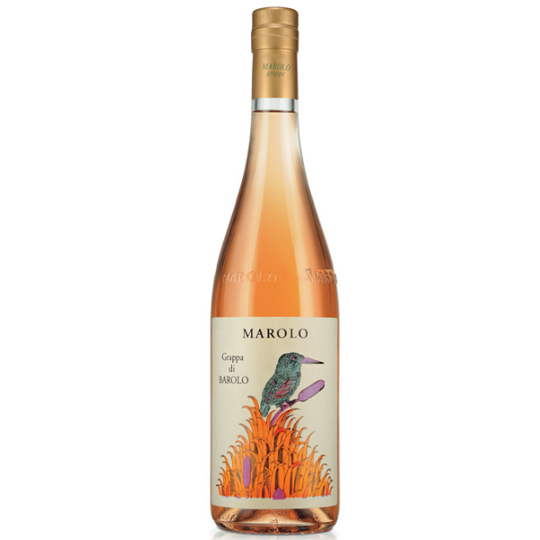 Marolo Di Barolo Grappa &ndash; Itali&euml; Diep elegante en krachtige grappa met de rijke expressie van Barolo-druiven. De Marolo Di Barolo Grappa is een exclusieve Italiaanse grappa, gestookt uit de vinacce van Barolo-wijnen, gemaakt van de beroemde Nebbiolo-druif uit Piemonte. Deze grappa combineert kracht en finesse met een verfijnde aromatische diepgang en een harmonieuze structuur. Na distillatie volgt een rustperiode die de complexe aroma&rsquo;s en de zachte, warme afdronk volledig ontwikkelt. Smaakprofiel Druivenbasis: Vinacce van Barolo (Nebbiolo) Kleur: Helder tot licht amber Aroma&rsquo;s: Rijp rood fruit, gedroogde bloemen, subtiel hout en specerijen Smaak: Vol, elegant en complex Structuur: Rond, zacht en harmonieus Afdronk: Lang, warm en verfijnd Proefnotitie De neus opent met tonen van rijp rood fruit, lichte bloemige accenten en subtiele houttonen. In de mond is de grappa vol, elegant en goed gebalanceerd, met een warme, langdurige afdronk die de complexiteit van Barolo weerspiegelt. Dit is de Marolo Di Barolo Grappa. Wat is grappa en hoe wordt het gemaakt? Voor deze&nbsp;Marolo Di Barolo Grappa worden uitsluitend verse vinacce gebruikt: zorgvuldig geselecteerde druivenschillen van de wijnproductie, rijk aan aroma en perfect geschikt voor verfijnde distillatie. Bij Marolo worden de Barolo-vinacce direct na de wijnproductie gestookt in traditionele koperen ketels, waardoor de karakteristieke aroma&rsquo;s van Nebbiolo behouden blijven en de grappa zijn elegante structuur krijgt. Over het huis Marolo Marolo is een prestigieuze distilleerderij in Piemonte, gespecialiseerd in grappa van uitzonderlijke kwaliteit. Generaties vakmanschap gecombineerd met moderne distillatie zorgen voor pure, karaktervolle en internationaal erkende grappa&rsquo;s, zoals deze Nebbiolo-gebaseerde Marolo Di Barolo. Serveertips & gebruik Perfect als digestief na een stevig diner Combineert uitstekend met harde kazen of rijke chocoladedesserts Serveer op kamertemperatuur (18&ndash;20&deg;C) in een tulpenvormig glas voor optimale aroma&rsquo;s Regio: Piemonte Land: Itali&euml;