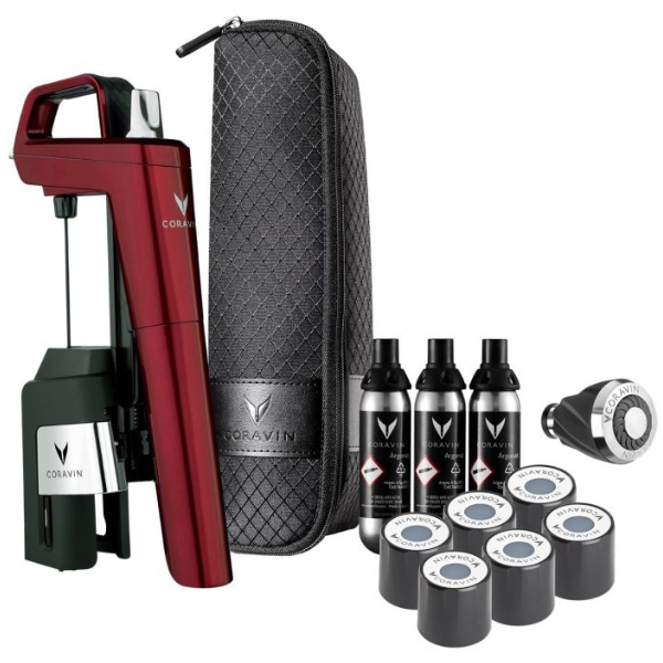 Coravin Model Six+ Burgundy &ndash; luxe wijnbewaarsysteem in bourgognekleur De Coravin Model Six+ Burgundy is een stijlvol en geavanceerd wijnbewaarsysteem waarmee wijn per glas kan worden geschonken zonder de kurk te verwijderen. Dankzij de elegante bourgognekleur en hoogwaardige afwerking is dit model niet alleen functioneel, maar ook een echte eyecatcher. Ideaal voor wijnliefhebbers die hun favoriete wijnen willen proeven, vergelijken en bewaren zonder kwaliteitsverlies. Coravin &ndash; het revolutionaire wijnbewaarsysteem Coravin is een innovatief Amerikaans bedrijf dat in 2011 werd opgericht en sindsdien een revolutie heeft veroorzaakt in de wijnwereld. Met het Coravin-systeem blijft wijn net zo fris als bij het openen van een nieuwe fles. Dit maakt Coravin onmisbaar voor zowel particuliere wijnliefhebbers als professionals in horeca en wijnhandel. De uitvinder van Coravin, Greg Lambrecht, combineerde zijn medische achtergrond met zijn passie voor wijn. Door zijn kennis van medische naalden toe te passen ontwikkelde hij een uniek systeem waarmee wijn kan worden uitgeschonken zonder blootstelling aan zuurstof. Hoe werkt de Coravin Model Six+? De Coravin-naald doorboort de kurk moeiteloos zonder deze te beschadigen. Wanneer de naald wordt verwijderd, sluit de kurk zich vanzelf weer volledig af. Tijdens het schenken wordt de wijn in de fles vervangen door puur argongas, een inert gas dat zuurstof verdringt en oxidatie voorkomt. Zo blijft de resterende wijn perfect bewaard, zelfs na meerdere schenkmomenten. De Model Six+ wordt geleverd met: Verbeterde SmartClamps&trade; voor extra stabiliteit Een duurzame, met glasvezel versterkte behuizing Een luxe afwerking in diepe Burgundy-kleur Ook geschikt voor schroefdoppen Voor flessen met een schroefdop biedt Coravin de speciaal ontworpen siliconen schroefdoppen (apart verkrijgbaar). Deze vervangen de originele dop en kunnen tot vijftig keer worden doorboord met de Coravin-naald. Hiermee blijft wijn met schroefdop tot drie maanden perfect behouden. Waarom kiezen voor de Coravin Model Six+ Burgundy? De Coravin Model Six+ combineert luxe design met bewezen technologie en gebruiksgemak. Voordelen: Wijn per glas schenken zonder kwaliteitsverlies Ook exclusieve en oudere wijnen veilig bewaren Meer vrijheid in wijn-spijscombinaties Meerdere wijnen proeven en vergelijken Minder verspilling, maximale wijnbeleving De Coravin Model Six+ Burgundy is daarmee een absolute must-have voor iedere serieuze wijnliefhebber die het maximale uit zijn wijncollectie wil halen &mdash; thuis &eacute;n professioneel.