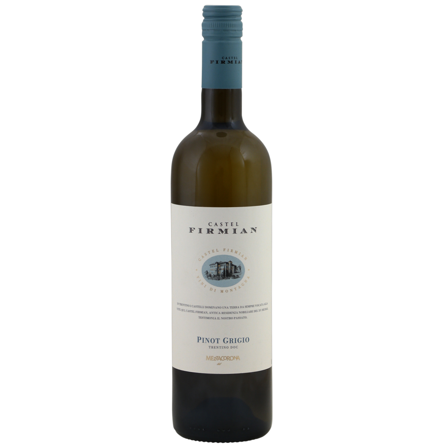 Castel Firmian Pinot Grigio 1 Castel Firmian Pinot Grigio – Frisse Italiaanse witte wijn uit Trentino Castel Firmian Pinot Grigio is een frisse en elegante witte wijn uit Trentino in Noord-Italië. De druiven groeien in wijngaarden langs de Valle dell’Adige, aan de voet van de Dolomieten. Het bergklimaat en de verkoelende luchtstromen zorgen voor een verfijnde wijn met frisheid, fruit en een mooie balans. Voor de vinificatie ondergaan de druiven eerst een korte koude schilweking. Hierdoor krijgt de Pinot Grigio iets meer structuur en smaak. Daarna wordt het sap op gecontroleerde temperatuur vergist, zodat de frisse fruitaroma’s en florale nuances optimaal behouden blijven. Smaak van Castel Firmian Pinot Grigio De wijn heeft een heldere, licht strogele kleur. In de geur komen sappige peer, witte bloemen en een verfijnde toets van kamille naar voren. De smaak is droog, elegant en mooi in balans, met een zachte fruitigheid, delicate zuren en een frisse, zuivere afdronk. Een toegankelijke Italiaanse witte wijn met net iets meer verfijning en structuur dan veel alledaagse Pinot Grigio. Castel Firmian en Mezzacorona Castel Firmian behoort tot de historische wijncoöperatie Mezzacorona, die in 1904 werd opgericht. Tegenwoordig werken ongeveer 1.500 wijnbouwersfamilies samen aan wijnen die het karakter van Trentino weerspiegelen. De druivenrassen worden aangeplant op de plekken waar ze het beste tot hun recht komen en veel wijngaarden worden nog volgens de traditionele Trentino-pergola geleid. Wijn-spijsadvies Deze Pinot Grigio is uitstekend als aperitief en combineert mooi met lichte voorgerechten, salades, schaal- en schelpdieren, gegrilde vis en wit vlees. Ook lekker bij pasta met groenten, risotto en zachte, jonge kazen. Productinformatie Land: Italië Regio: Trentino – Valle dell’Adige Herkomst: Trentino DOC Producent: Castel Firmian – Mezzacorona Druif: Pinot Grigio Wijnsoort: droge witte wijn Vinificatie: korte koude schilweking en temperatuurgecontroleerde vergisting Smaak: fris, droog, fruitig en elegant Alcohol: 12,5% Serveertemperatuur: 10–12 °C